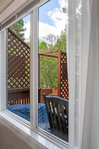 1072 Evergreen, Canmore, AB 