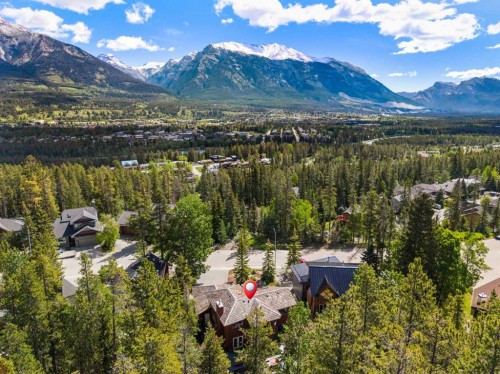 1072 Evergreen, Canmore, AB 