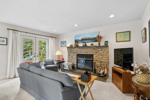 1072 Evergreen, Canmore, AB 