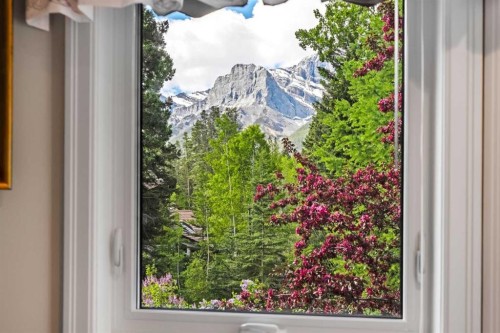 1072 Evergreen, Canmore, AB 