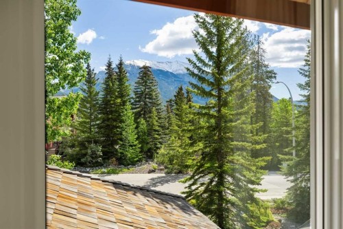 1072 Evergreen, Canmore, AB 