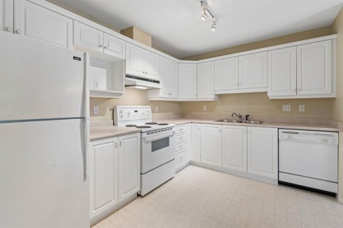 3208-3208 Hawksbrow Point Nw, Calgary, AB 