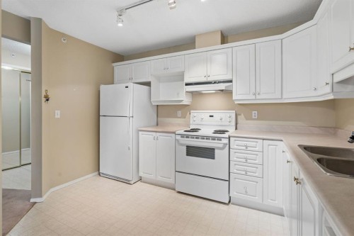 3208-3208 Hawksbrow Point Nw, Calgary, AB 