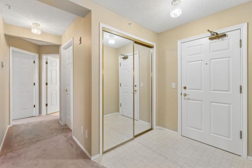 3208-3208 Hawksbrow Point Nw, Calgary, AB 