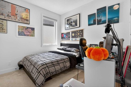 1135A Regent Crescent Ne, Calgary, AB 