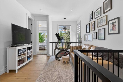 1135A Regent Crescent Ne, Calgary, AB 