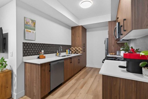 1135A Regent Crescent Ne, Calgary, AB 