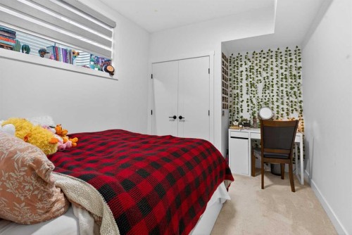 1135A Regent Crescent Ne, Calgary, AB 