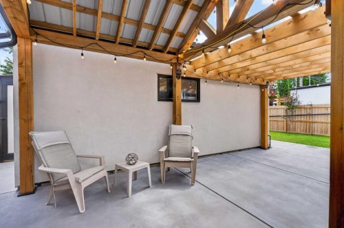 1135A Regent Crescent Ne, Calgary, AB 