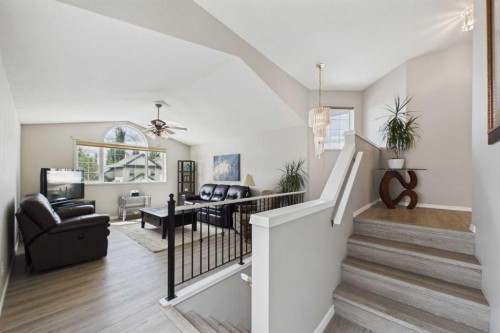 3758 Douglas Ridge Link Se, Calgary, AB 