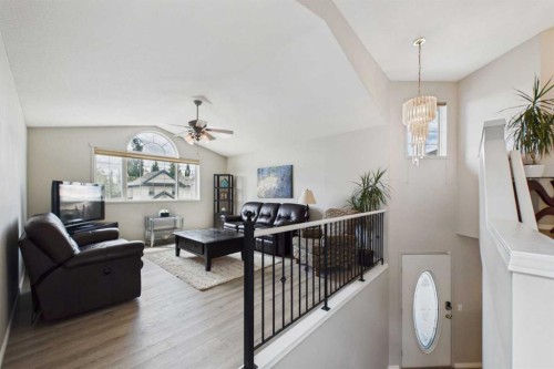 3758 Douglas Ridge Link Se, Calgary, AB 