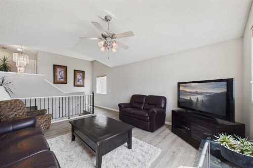 3758 Douglas Ridge Link Se, Calgary, AB 
