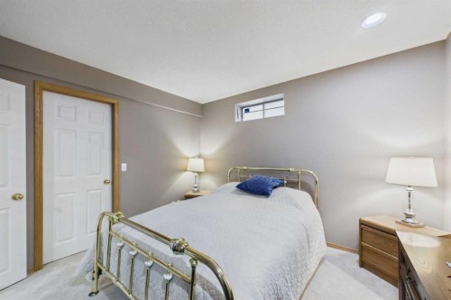3758 Douglas Ridge Link Se, Calgary, AB 