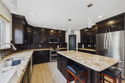3758 Douglas Ridge Link Se, Calgary, AB 