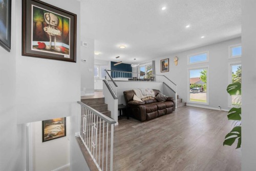 24 Cedardale Rise Sw, Calgary, AB 
