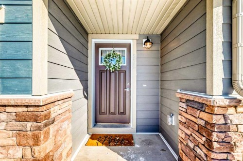 272 Cranbrook Square Se, Calgary, AB 