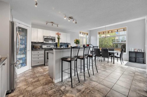194 Kincora View Nw, Calgary, AB 