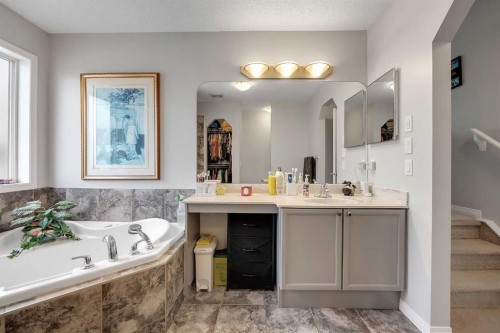 194 Kincora View Nw, Calgary, AB 