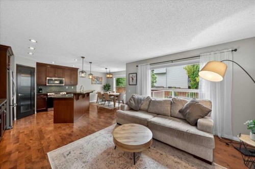 132 Tuscany Meadows Common Nw, Calgary, AB 