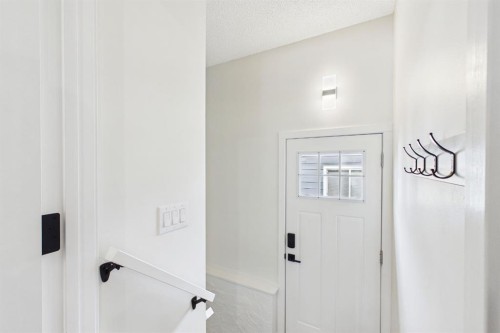 13255 Lake Lucerne Road Se, Calgary, AB 