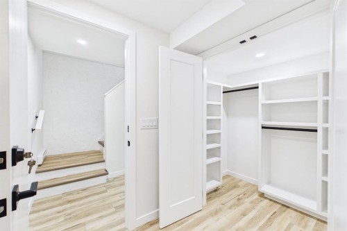 13255 Lake Lucerne Road Se, Calgary, AB 