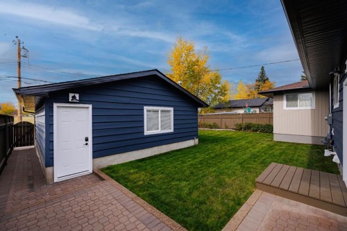13255 Lake Lucerne Road Se, Calgary, AB 