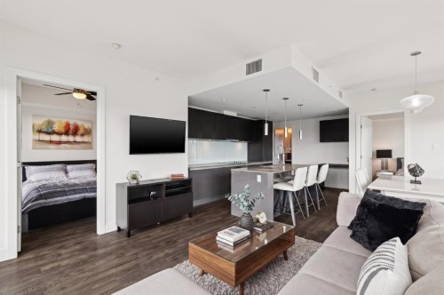 3407-1122 3 Street Se, Calgary, AB - Indoor Photo Showing Living Room