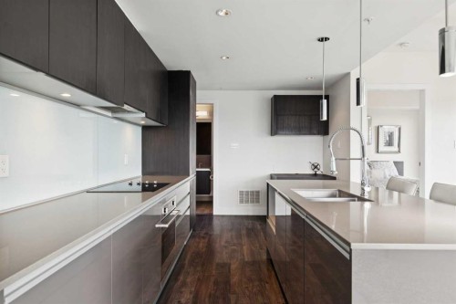 3407-1122 3 Street Se, Calgary, AB - Indoor Photo Showing Kitchen With Double Sink With Upgraded Kitchen