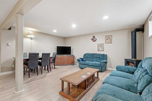 3614 Douglas Woods Heights Se, Calgary, AB 