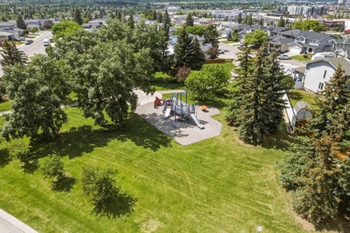 3614 Douglas Woods Heights Se, Calgary, AB 