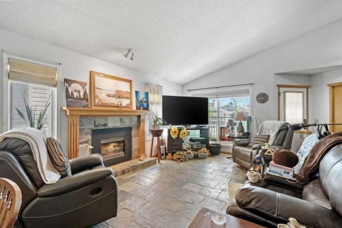 3614 Douglas Woods Heights Se, Calgary, AB 