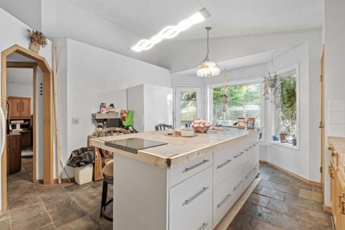 3614 Douglas Woods Heights Se, Calgary, AB 