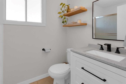 2 Crocus Crescent, Cochrane, AB 
