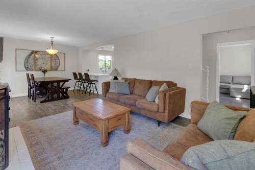 2 Crocus Crescent, Cochrane, AB 