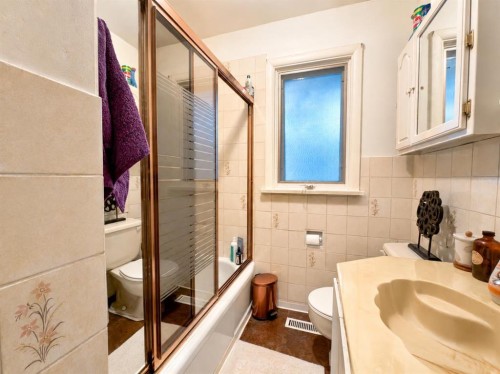 2115 Halifax Crescent Nw, Calgary, AB 
