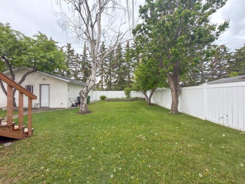 2115 Halifax Crescent Nw, Calgary, AB 