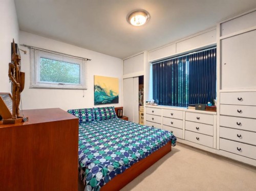 2115 Halifax Crescent Nw, Calgary, AB 