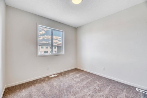 152 Annette Villas Nw, Calgary, AB 