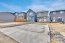152 Annette Villas Nw, Calgary, AB 