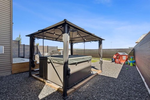 295 Willow Corner, Cochrane, AB 