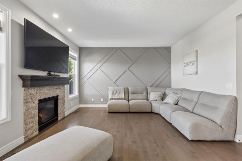 295 Willow Corner, Cochrane, AB 