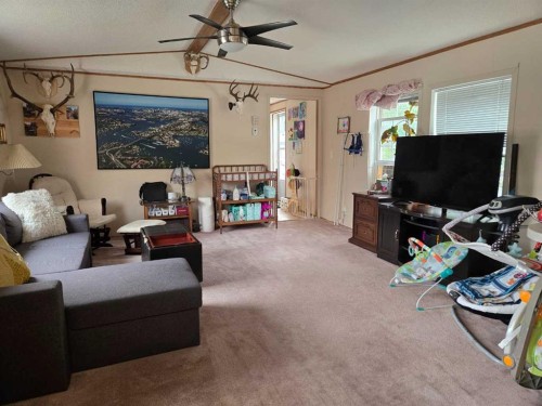5A-6101 20 Avenue, Coleman, AB - Indoor