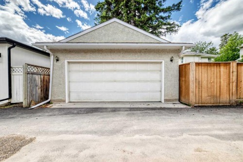 4112 8 Street Sw, Calgary, AB 