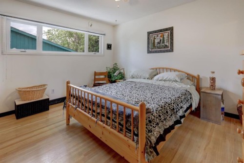 68 Brown Crescent Nw, Calgary, AB 