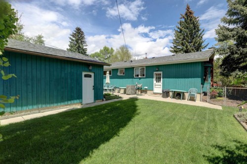68 Brown Crescent Nw, Calgary, AB 