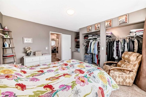144-7172 Coach Hill Road Sw, Calgary, AB - Indoor Photo Showing Bedroom