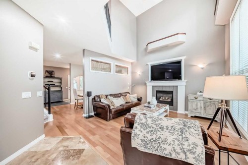 409 Rocky Ridge Bay Nw, Calgary, AB 