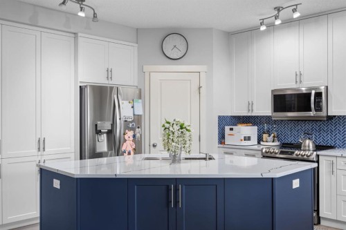 575 Evergreen Circle Sw, Calgary, AB 