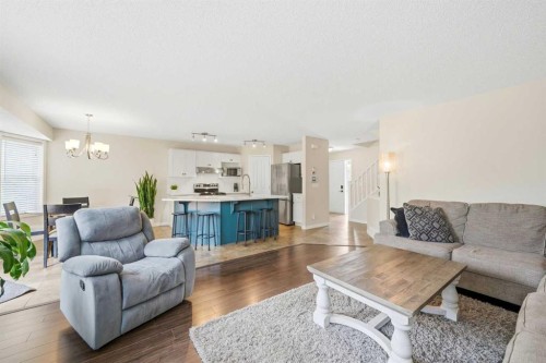 82 Springborough Point Sw, Calgary, AB 