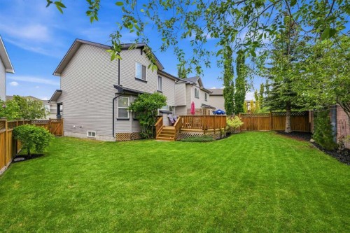 82 Springborough Point Sw, Calgary, AB 